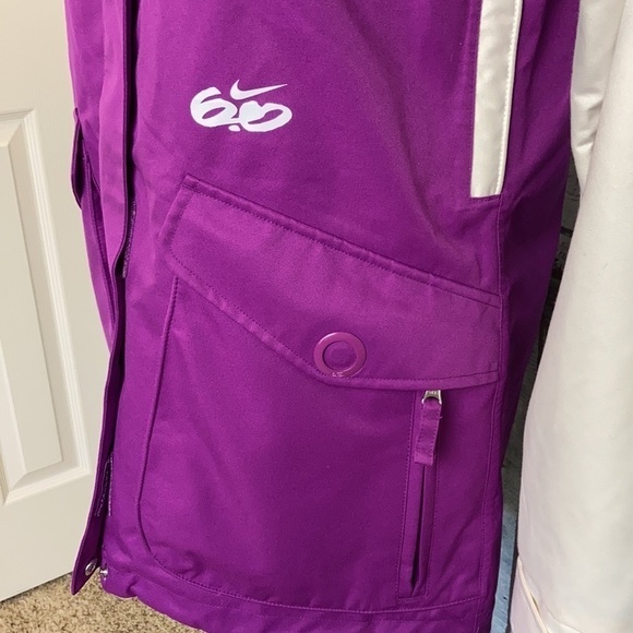 Nike NWT Winter Coat 6.0 Kesek Jacket Purple White Sz S Snowboard Ski Deadstock - Picture 10 of 16